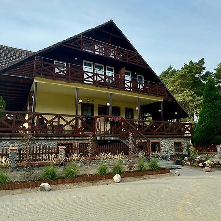 Powidz Lakeside Hotel & Restaurant Exteriör bild